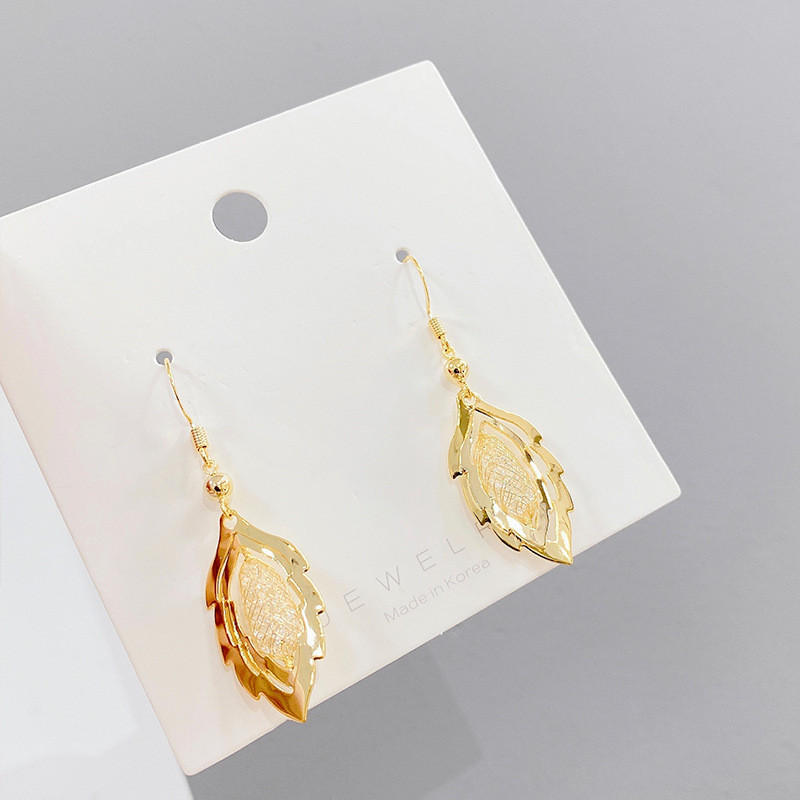 European And American Fashion Zircon Earrings 925 Silver Needle Asymmetric Flower Earrings