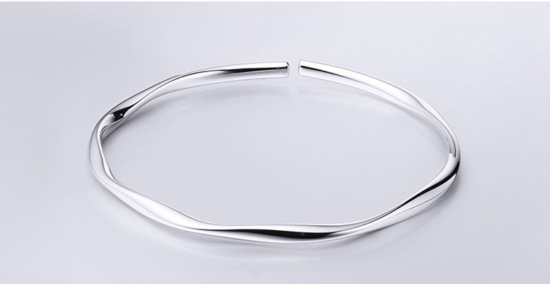 Title 1, Sterling Silver Mobius Ring Bracelet Fashionabl...