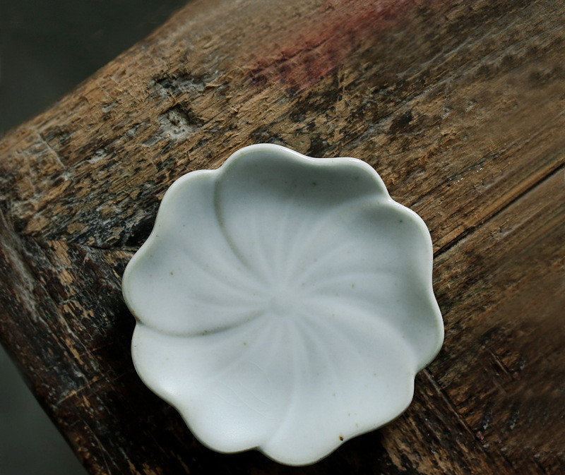 Cloud falling petal coaster