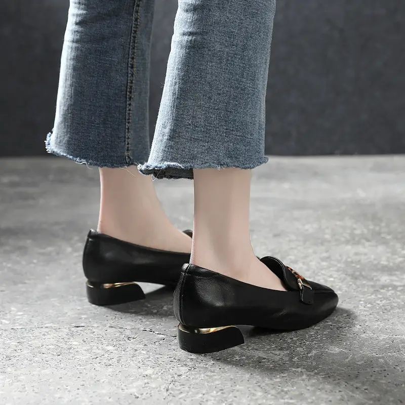 New Top Layer Cowhide Leather All-match Leopard Print Casual Shoes