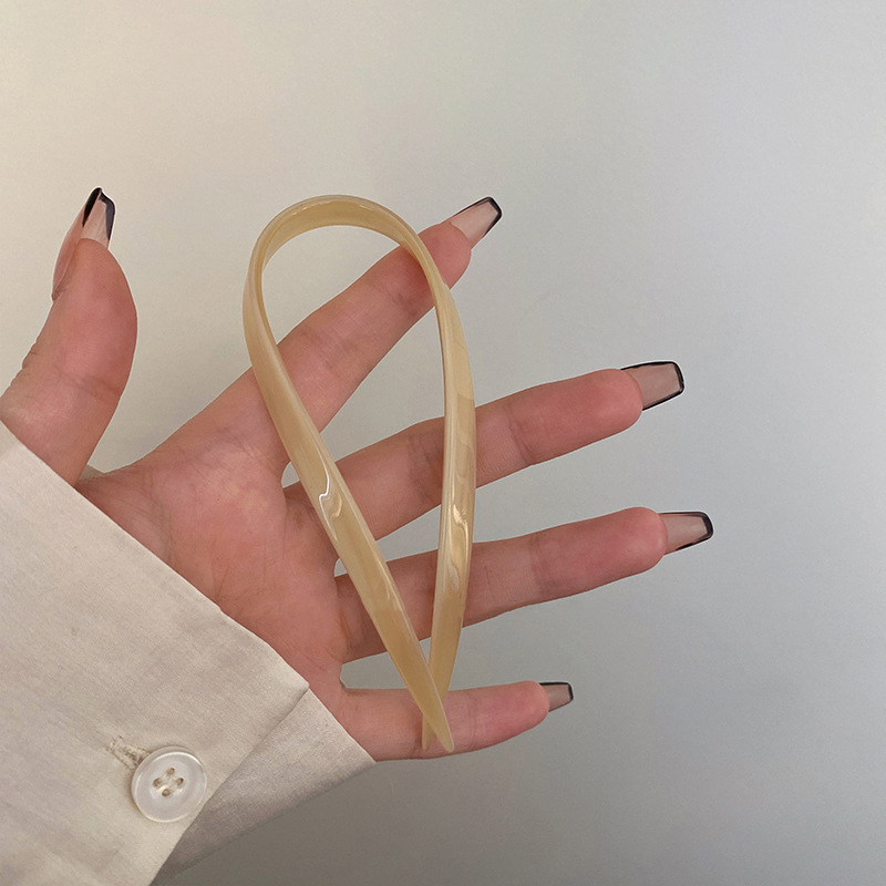 Retro U shaped Hairpin Bun Updo Women's Headdress Oatmeal Color - Shop at LoveMi