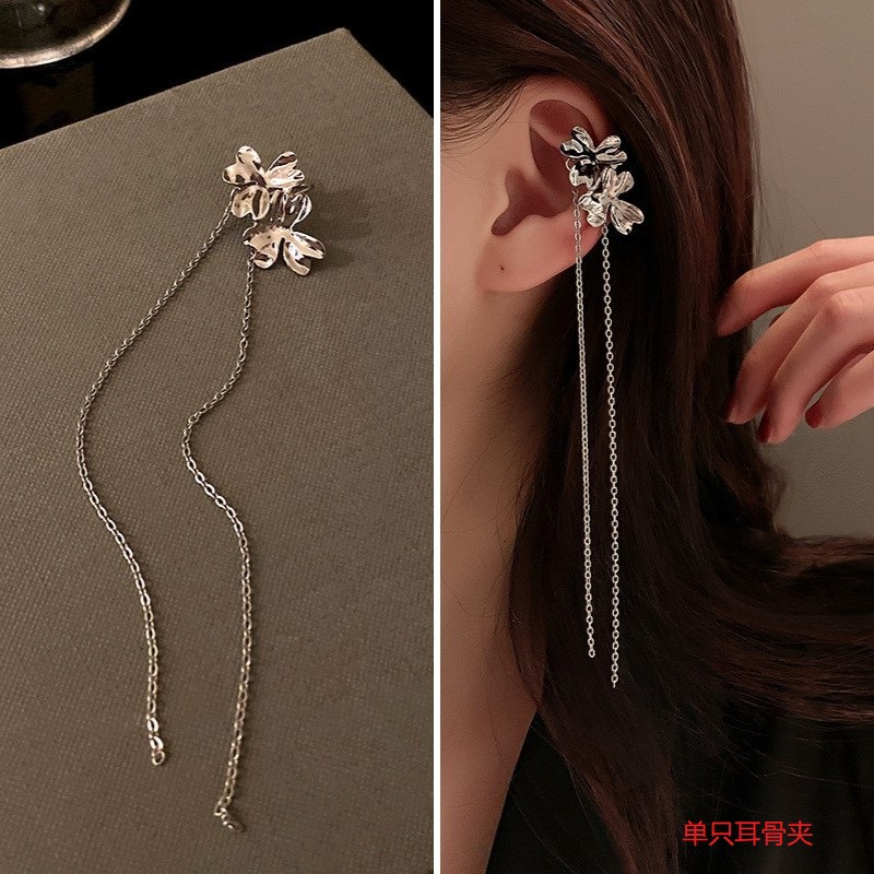 Title 9, Diamond Bow Tassel Ear Clip Personality