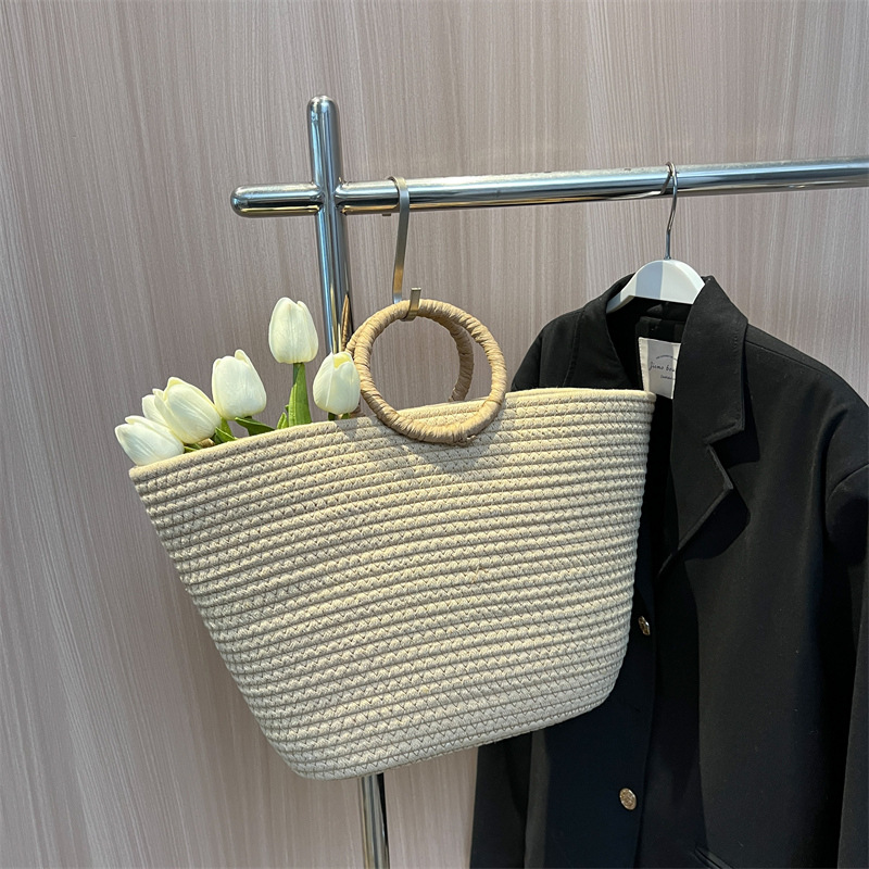 Large Capacity Cotton Rope Woven Beach Holiday Tote