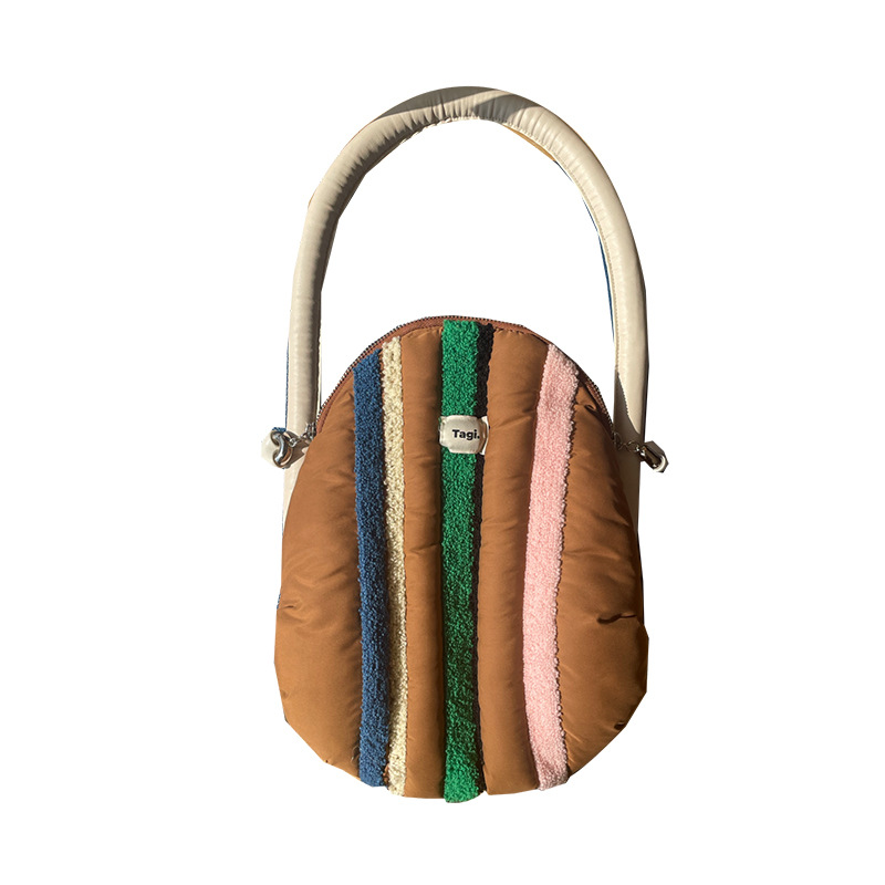 Niche Design Bag Fashion Underarm Bag Filled With Cotton Embroidery