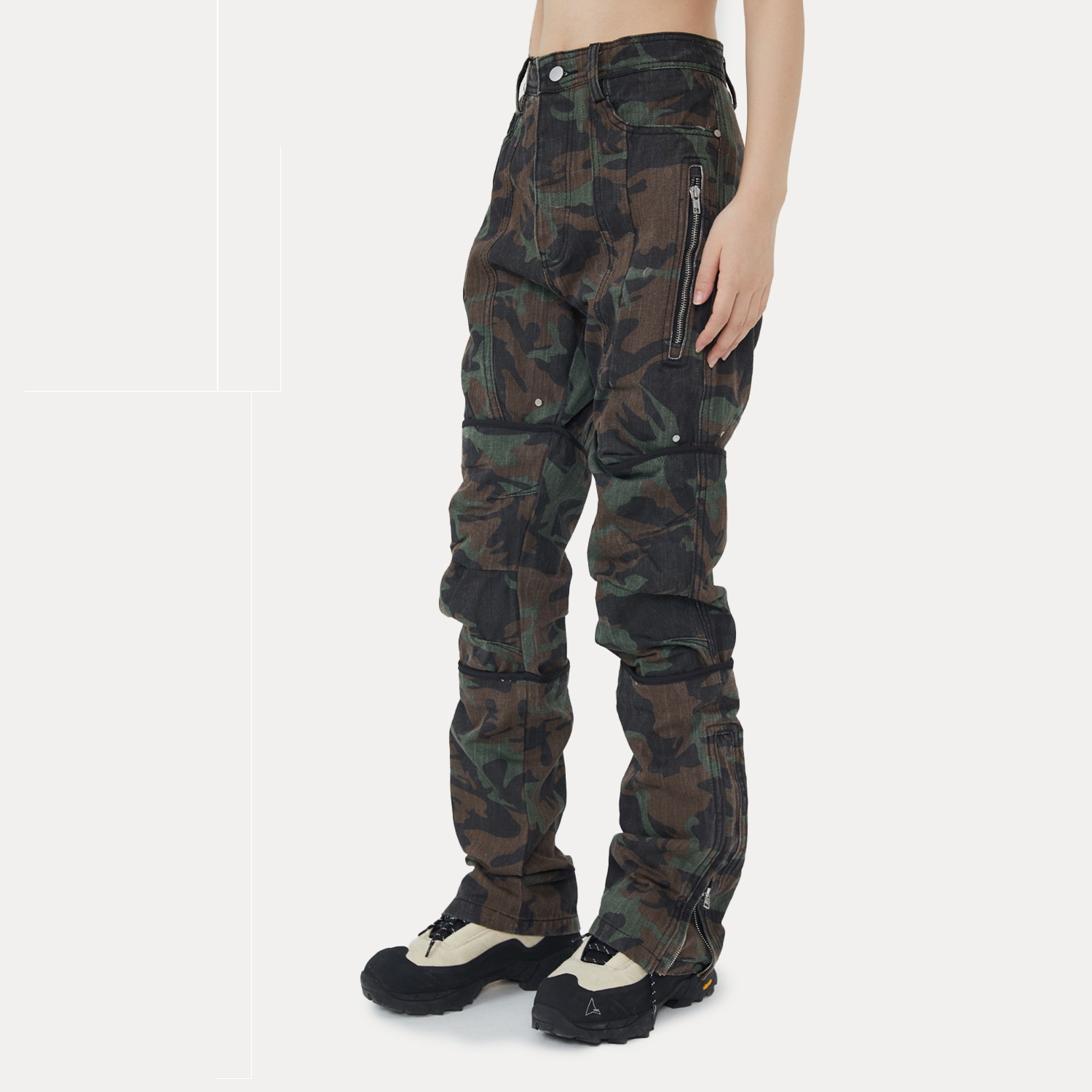 Title 5, Damen Retro Street Camouflage Hose, der perfekt...