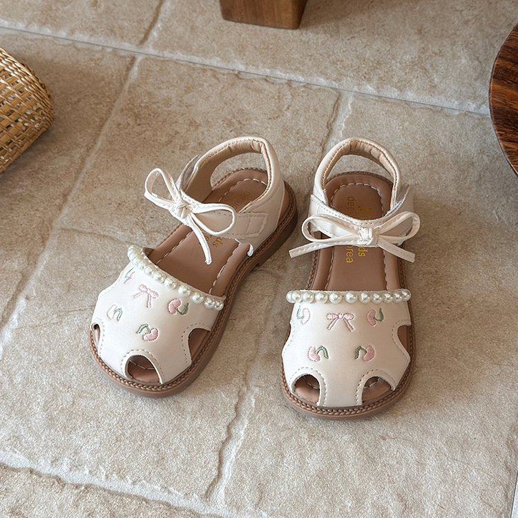 2026 Summer New Girls' Sandals, Pastoral Style With Delicate Embroidery, Sweet Closed-toe Hollow-out Soft Sole Pearl Princess Shoes — foto 5