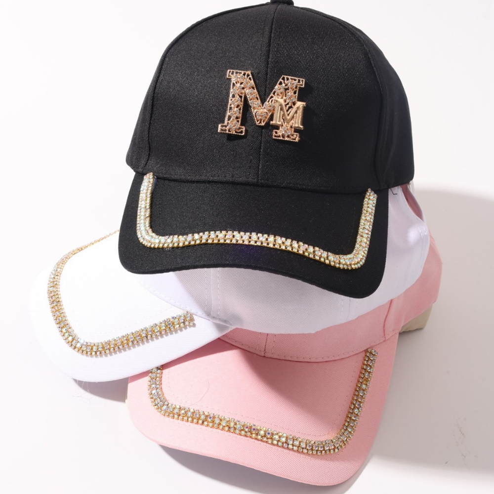 Women's High-end And Luxurious Sport Cap With Decorative Double M Letters And 3D Rhinestones. Perfect For Outdoor Sun Protection And Daily Wear.
