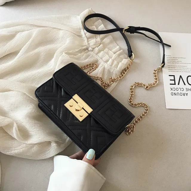 Fashion One shoulder Messenger Chain Bag, Embroidery Thread Rhombic Temperament Girl Small Square Bag Black - Shop at LoveMi