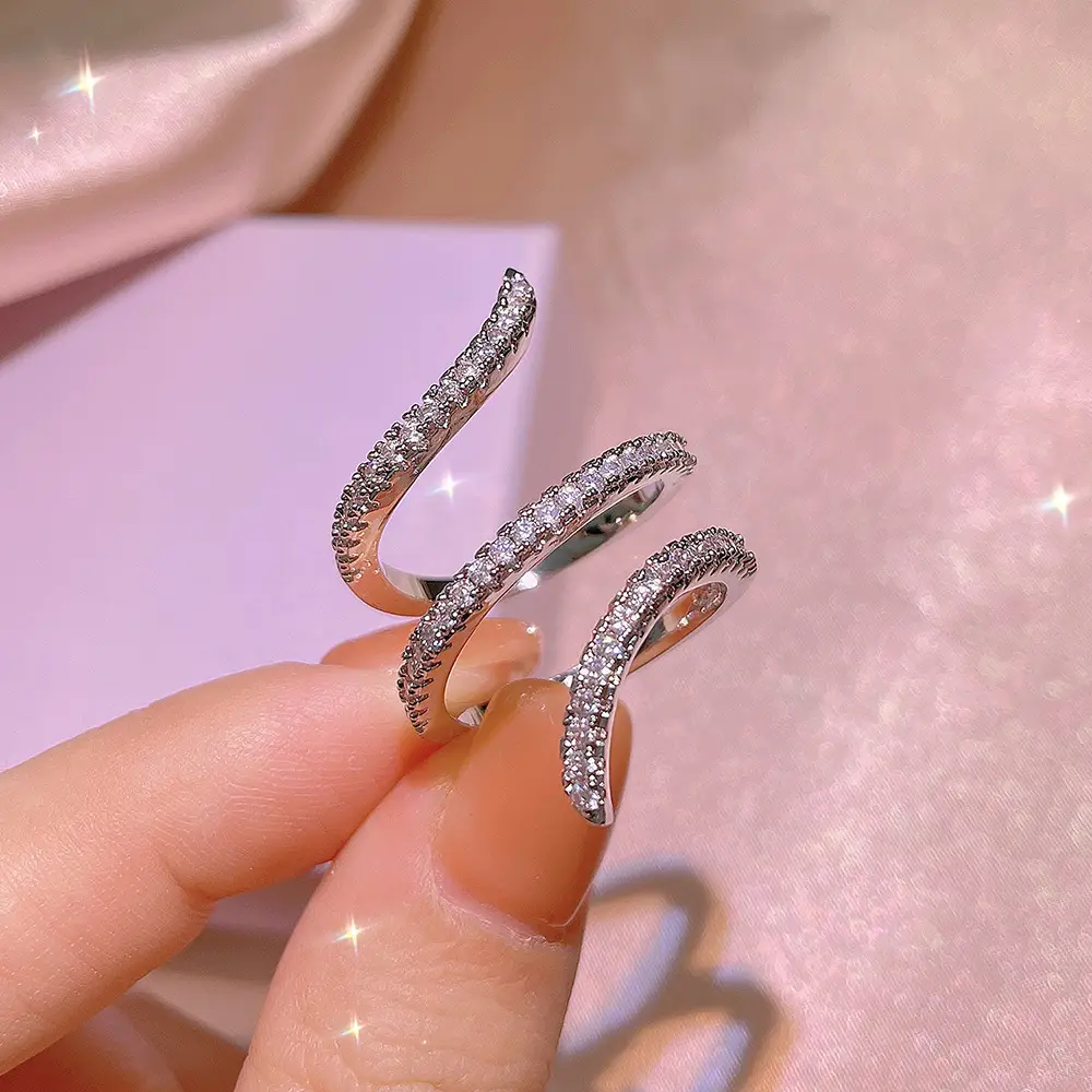 Accessories Geometrically Wrapped Zircon Ring