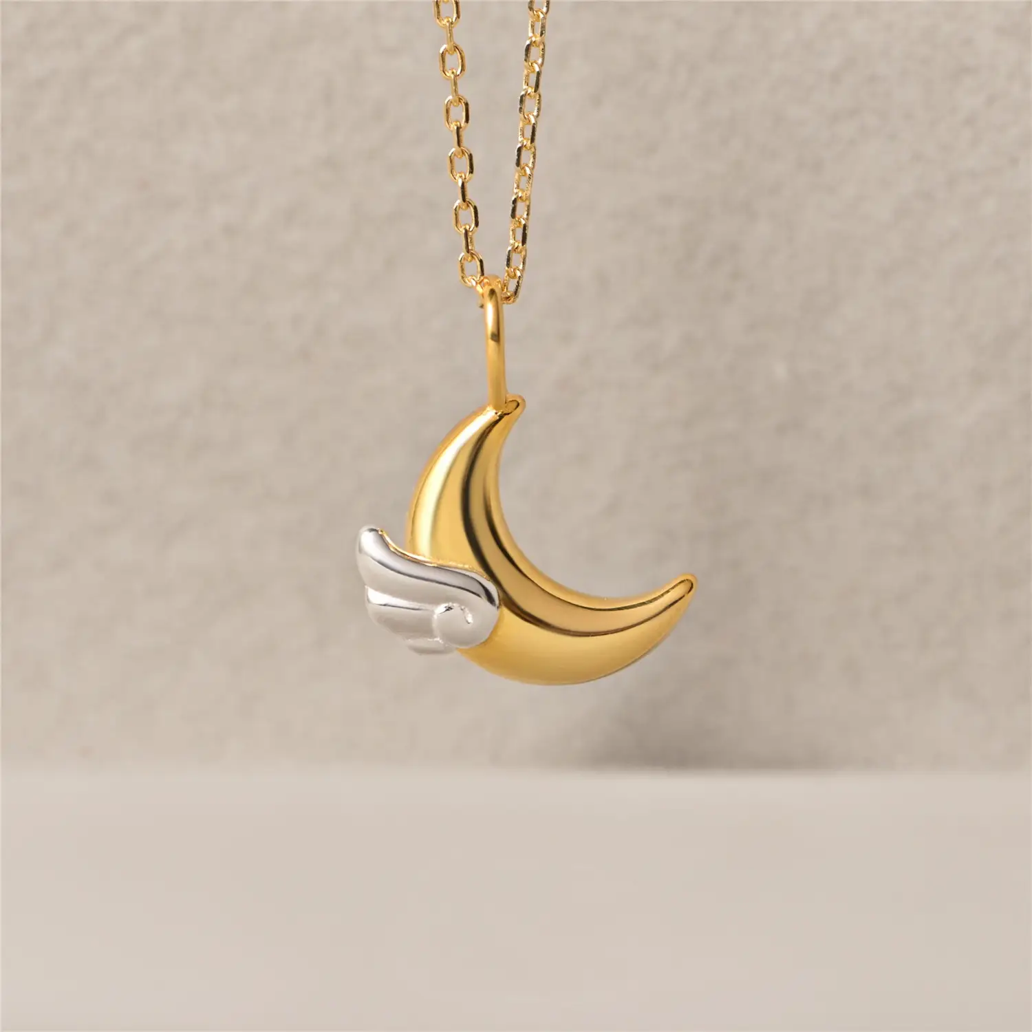 S925 Silver Dreams Come True Moon Pendant Necklace
