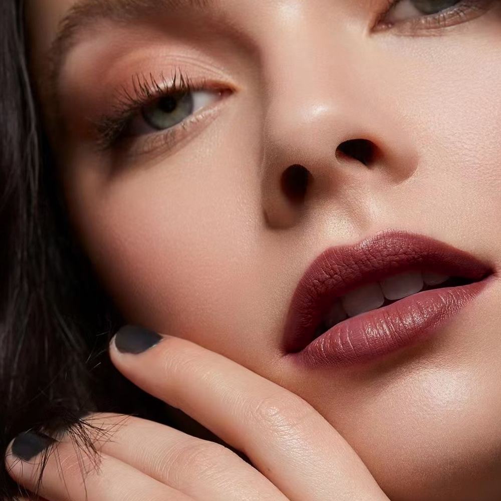 Matte Misty Modern Brown Red Lipstick, Waterproof Non-transfer Long Lasting Smudge Proof Lip Makeup, 3.5g 5