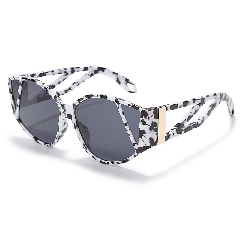 Title 9, Cat eye sunglasses