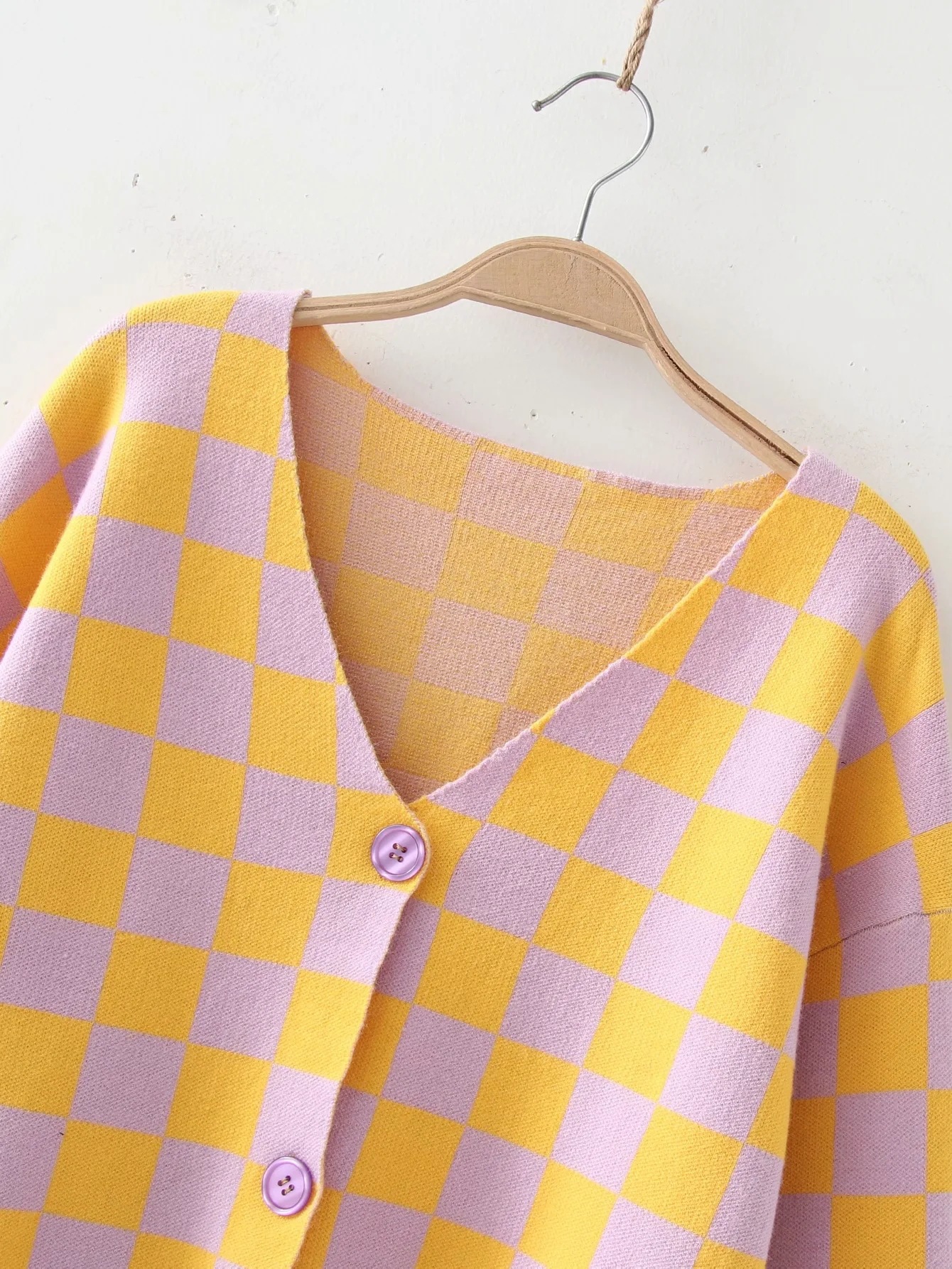 Title 4, Yellow Checkerboard Pattern V-neck Loose Sweater