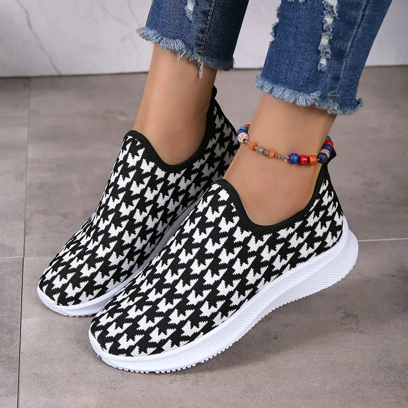 Houndstooth Print Sneakers Round Toe Mesh Flats Shoes - Black