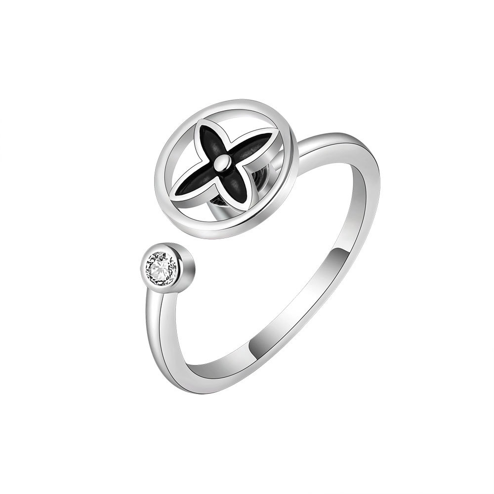 Title 6, Revolving S925 Sterling Silver Clover Ring Eleg...