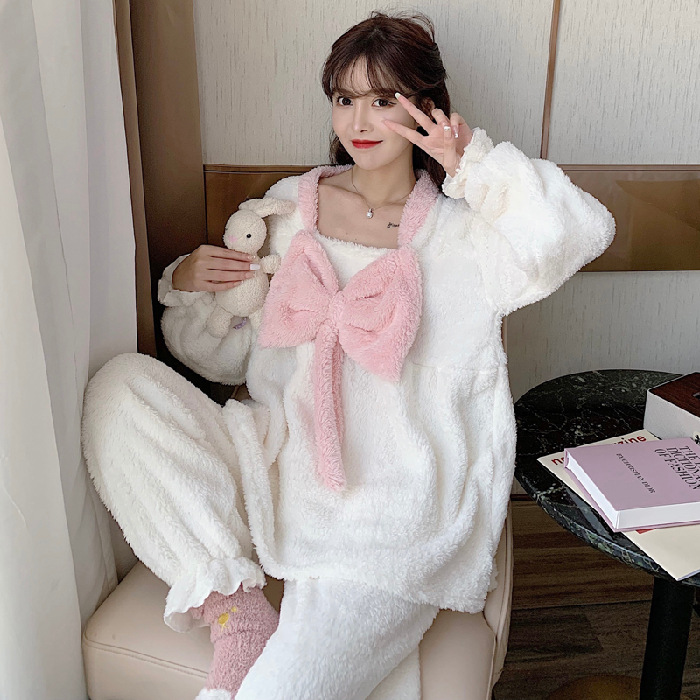 Title 4, Winter Sweet And Warm Plush Loungewear