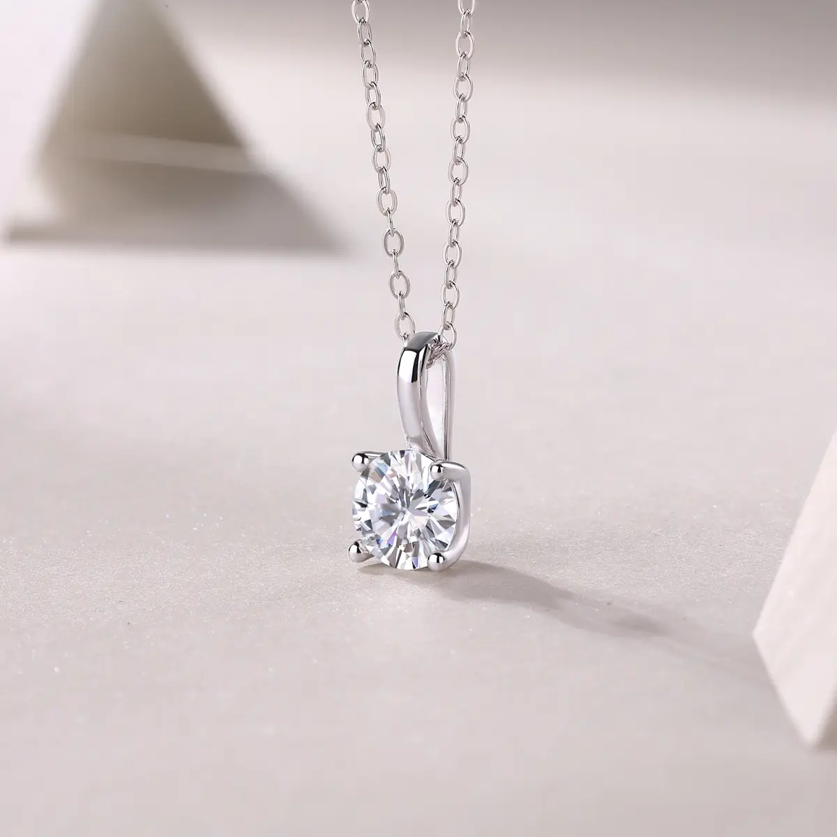 1Encounter - A Fashionable And Luxurious Diamond Jewelry Pendant Set With 1-carat Moissan Diamond S925 Sterling Silver Prohibit Tk Sales