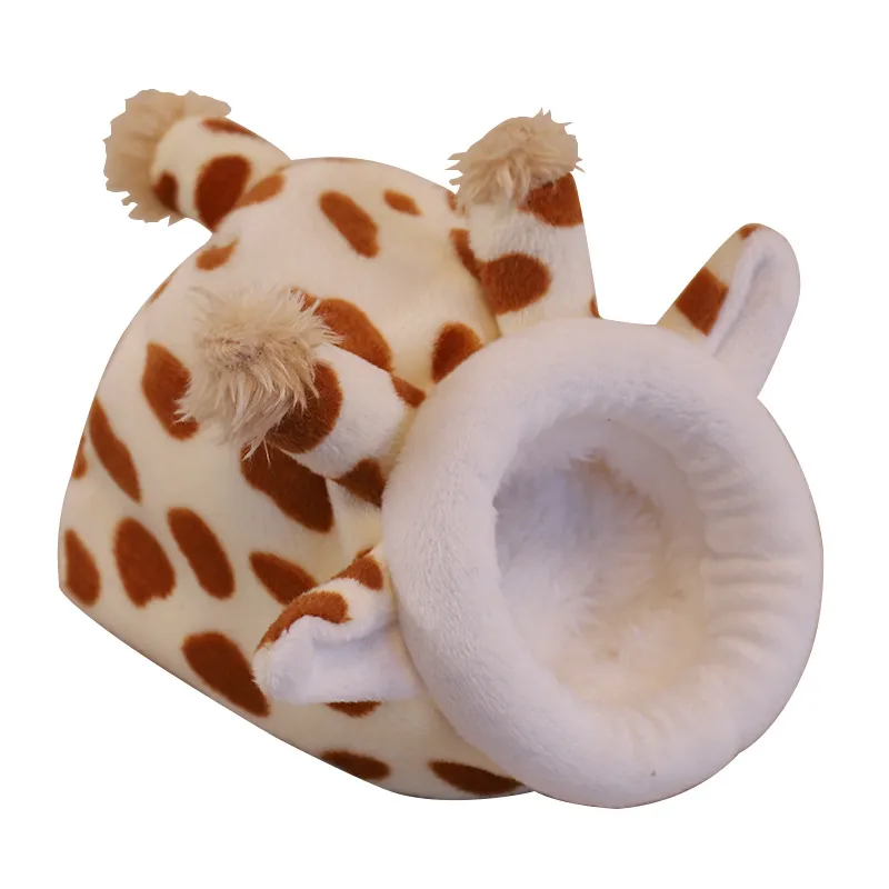 Winter Warm Pet Cartoon Cage For Hamster Accessories Guinea Pig Bed House Small Animal Nest - Giraffe
