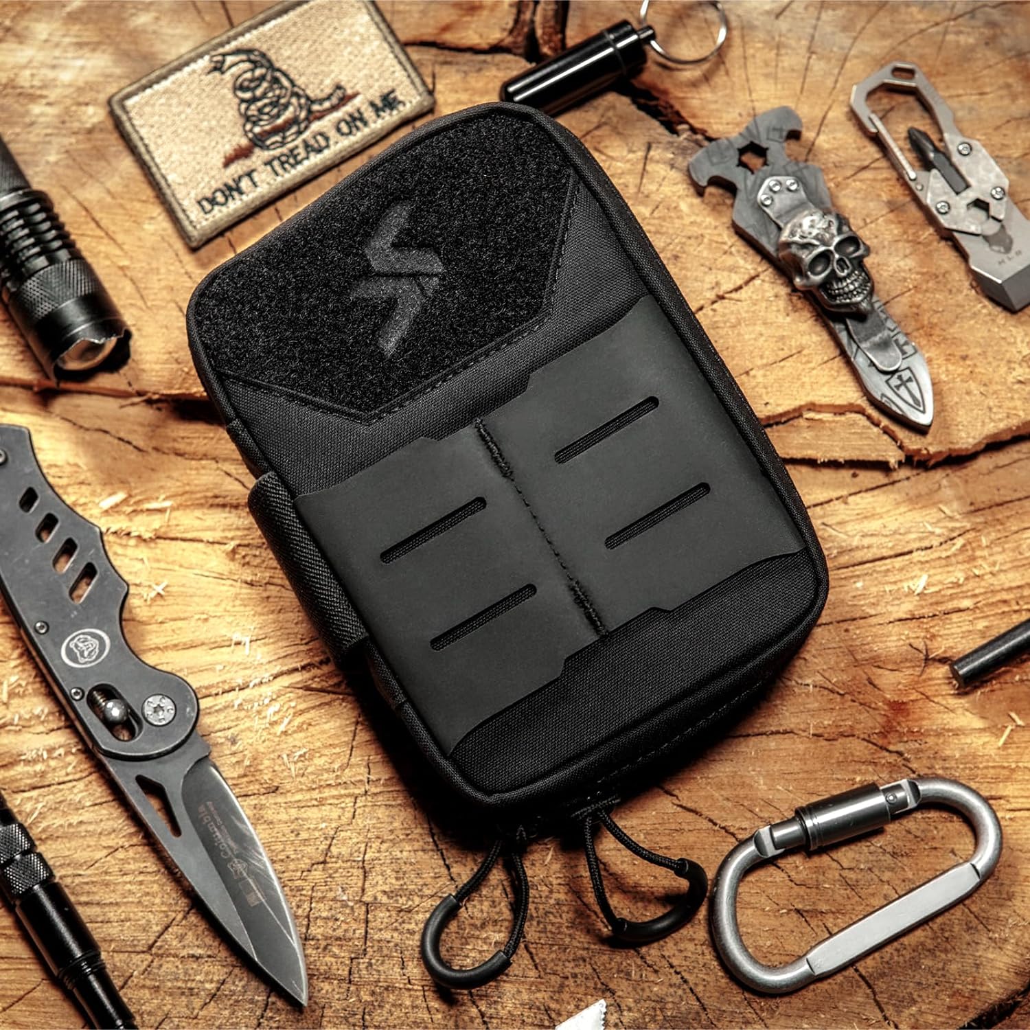 Molle EDC Tool Pouch for Men, Nylon Organizer. EDC Pocket Organizer Small tool pouch bag is made of 500D nylon, and the the front and rear molle systems are made of tear-resistant and waterproof materia Hypalon panel. The YKK zipper allows the pocket pouc