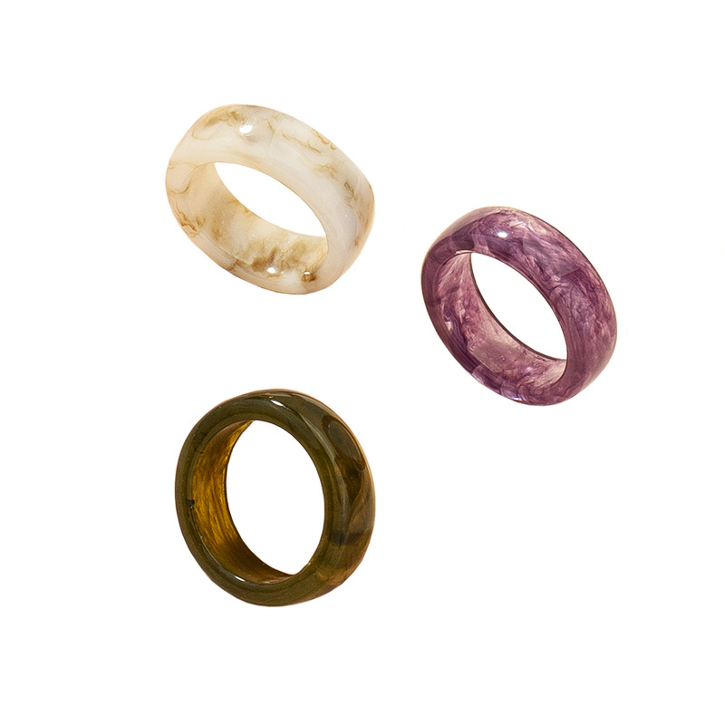 Retro Fashion Mixed Color Acrylic Ring Women
