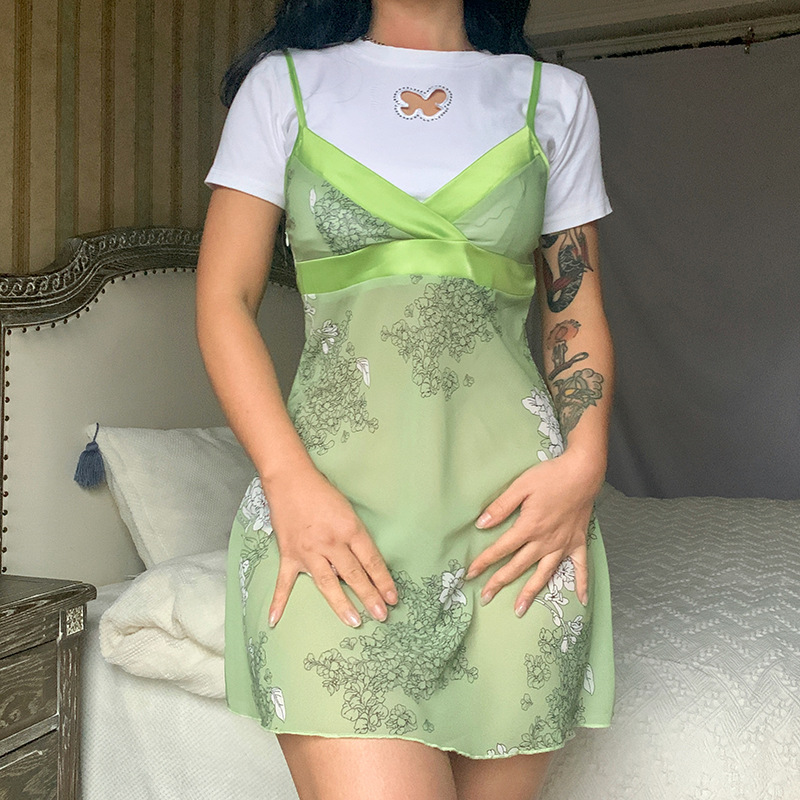 V-neck Low-cut Mesh See-through Suspender Skirt Women's Retro