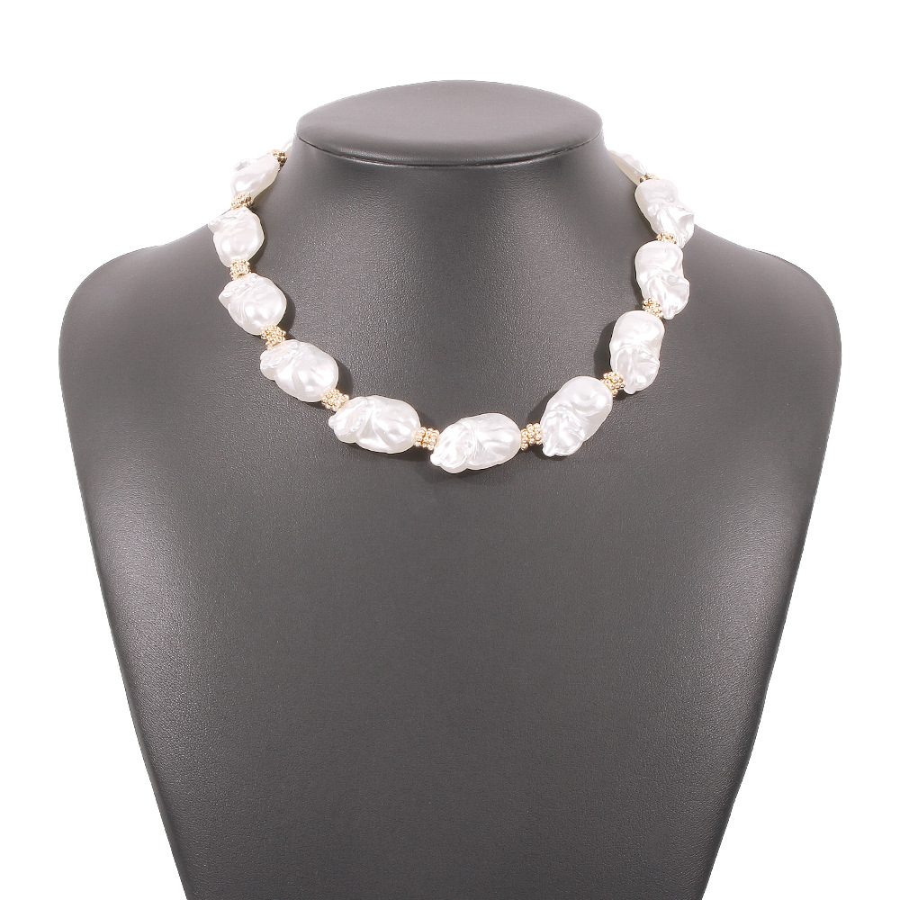 Simple Irregular Pearl Necklace