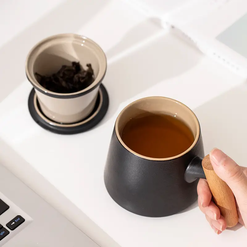 Creative And Simple Ceramic Office Cup With Wooden Handle