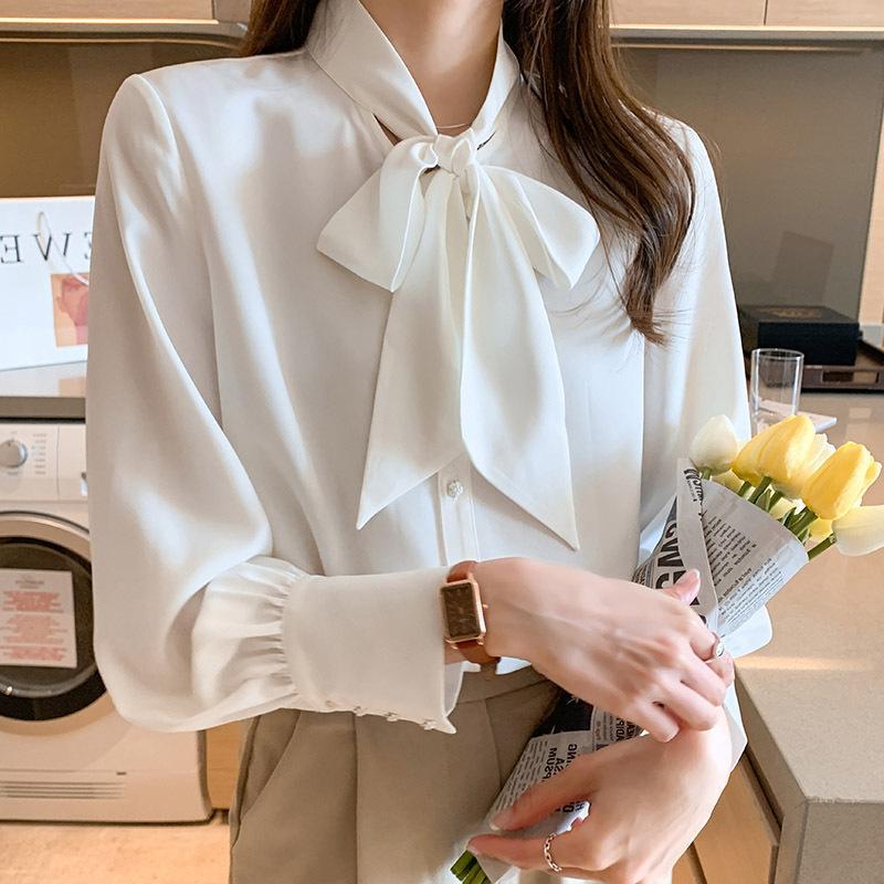 Designed Long-sleeved Shirt With Top