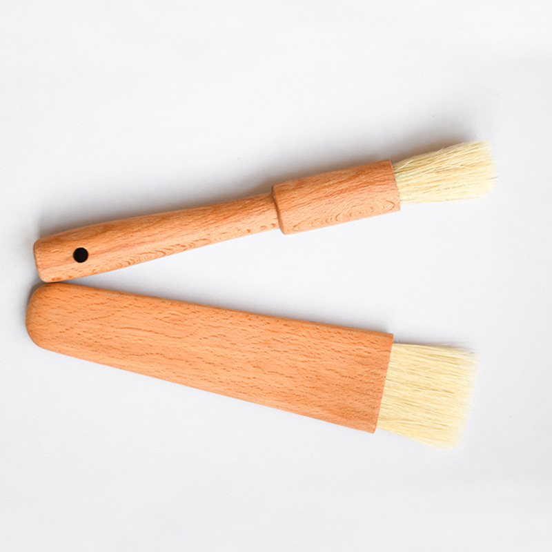 Title 2, Unpainted beech flat handle brush