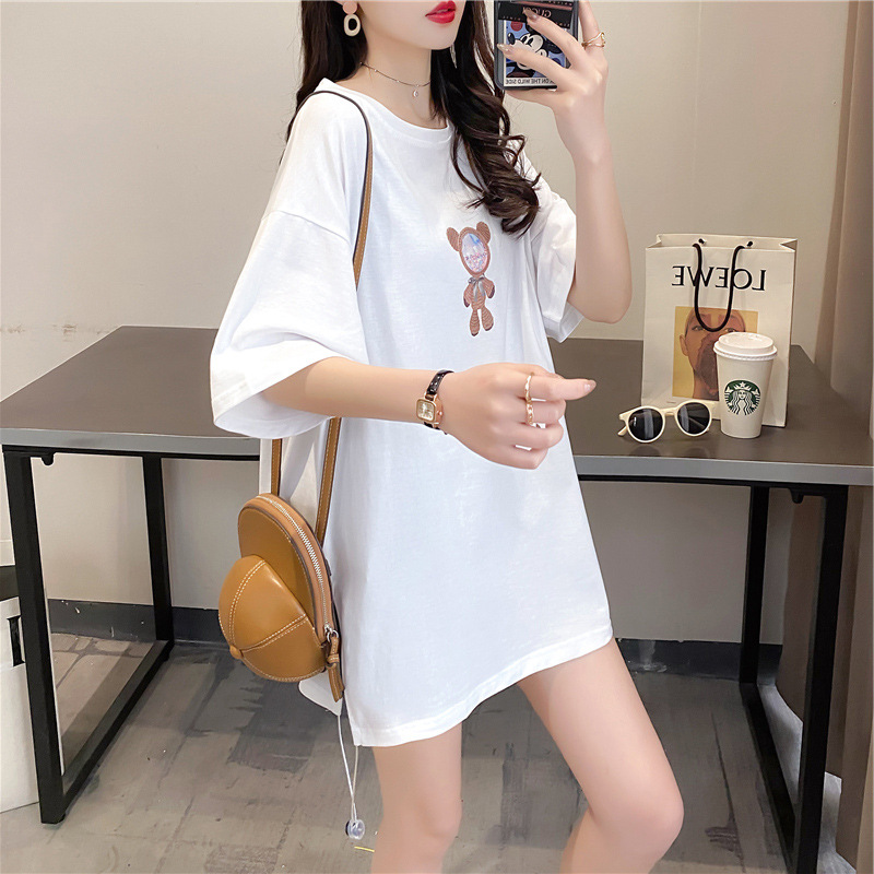 Night Market Women's Short-sleeved T-shirt With Wings