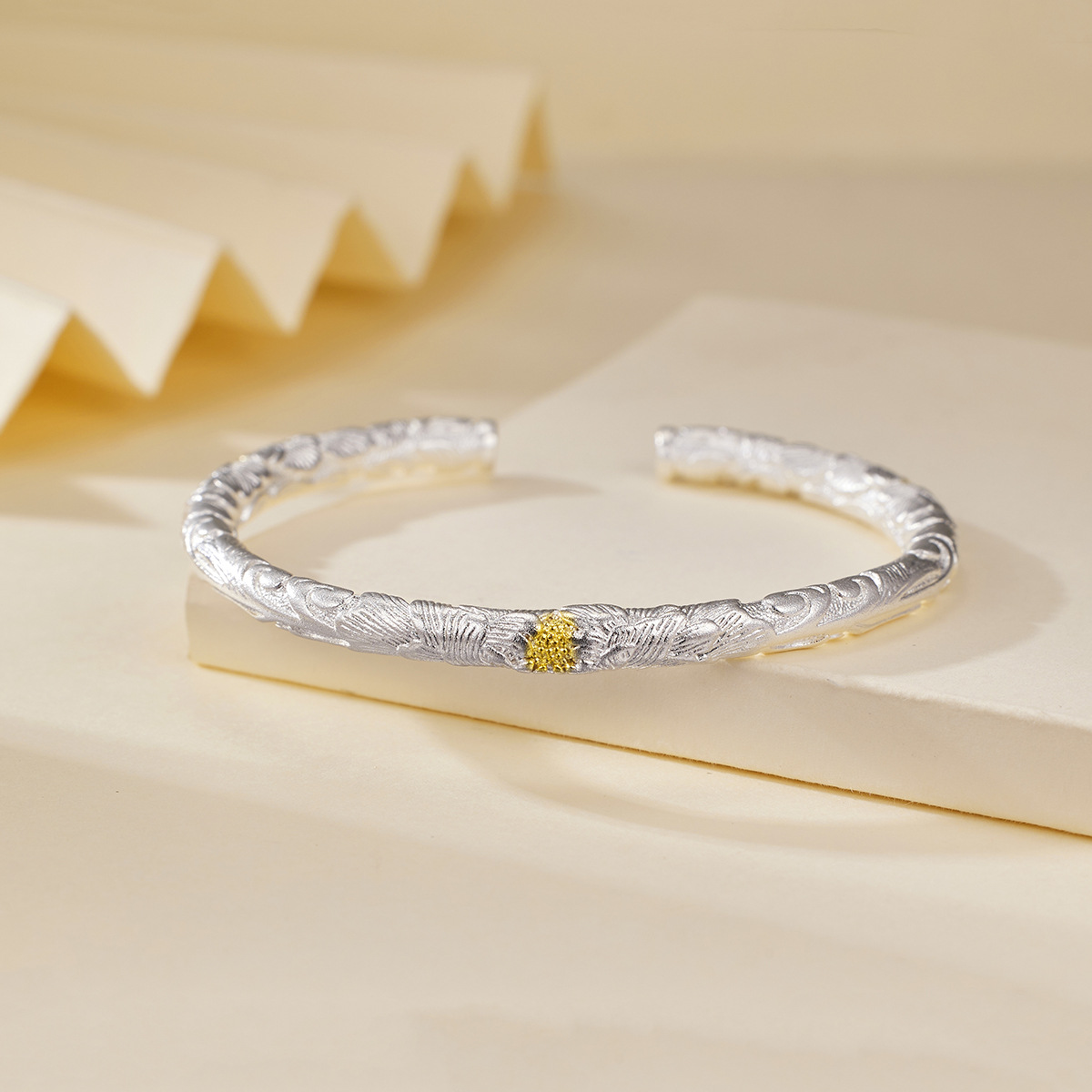 1pcs 925 Sterling Silver Feather Engraved Two-Tone Open Cuff Bangle, Elegant Chinese Style, For Daily & Dating Wear