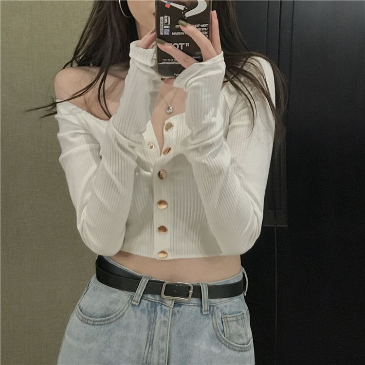 Title 4, Small Slim High Waist Short Long Sleeve T-shirt