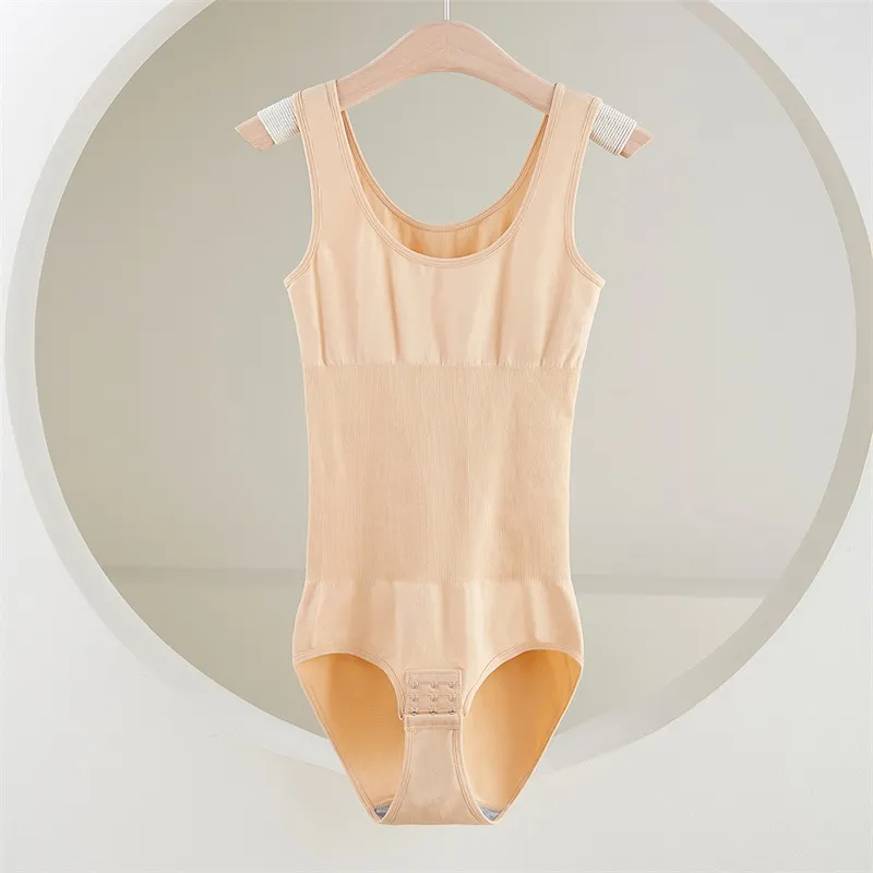 Body-shaping And Hip-lifting Underwear Abdomen-tightening Conjoined Belt Buckle - Skin Colour-Xs
