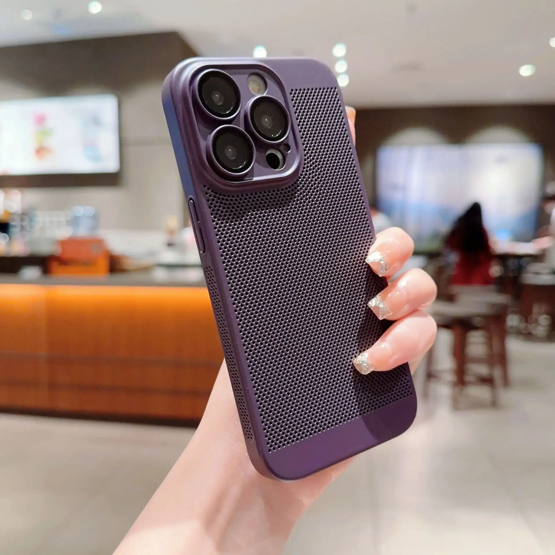 Ultra-thin Heat Dissipating Mesh Shell Phone Case