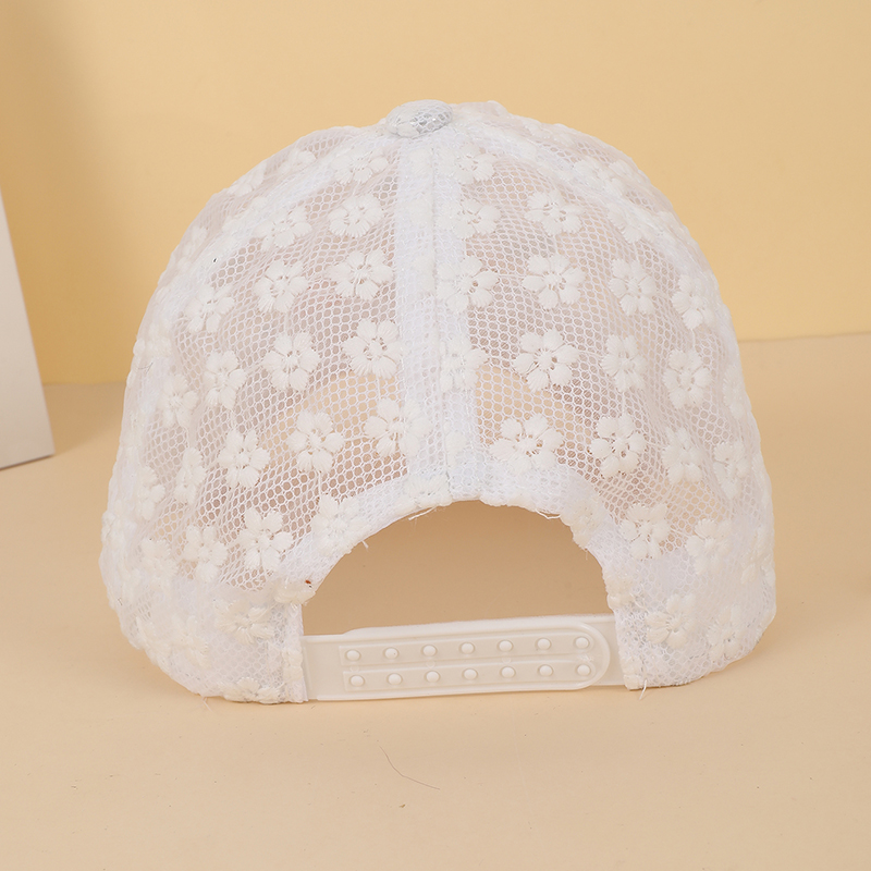 Summer Women's Powder-white Netting Lace Pearl Flower-decorated Adjustable Back-buttoned Fresh And Sweet Style Baseball Cap