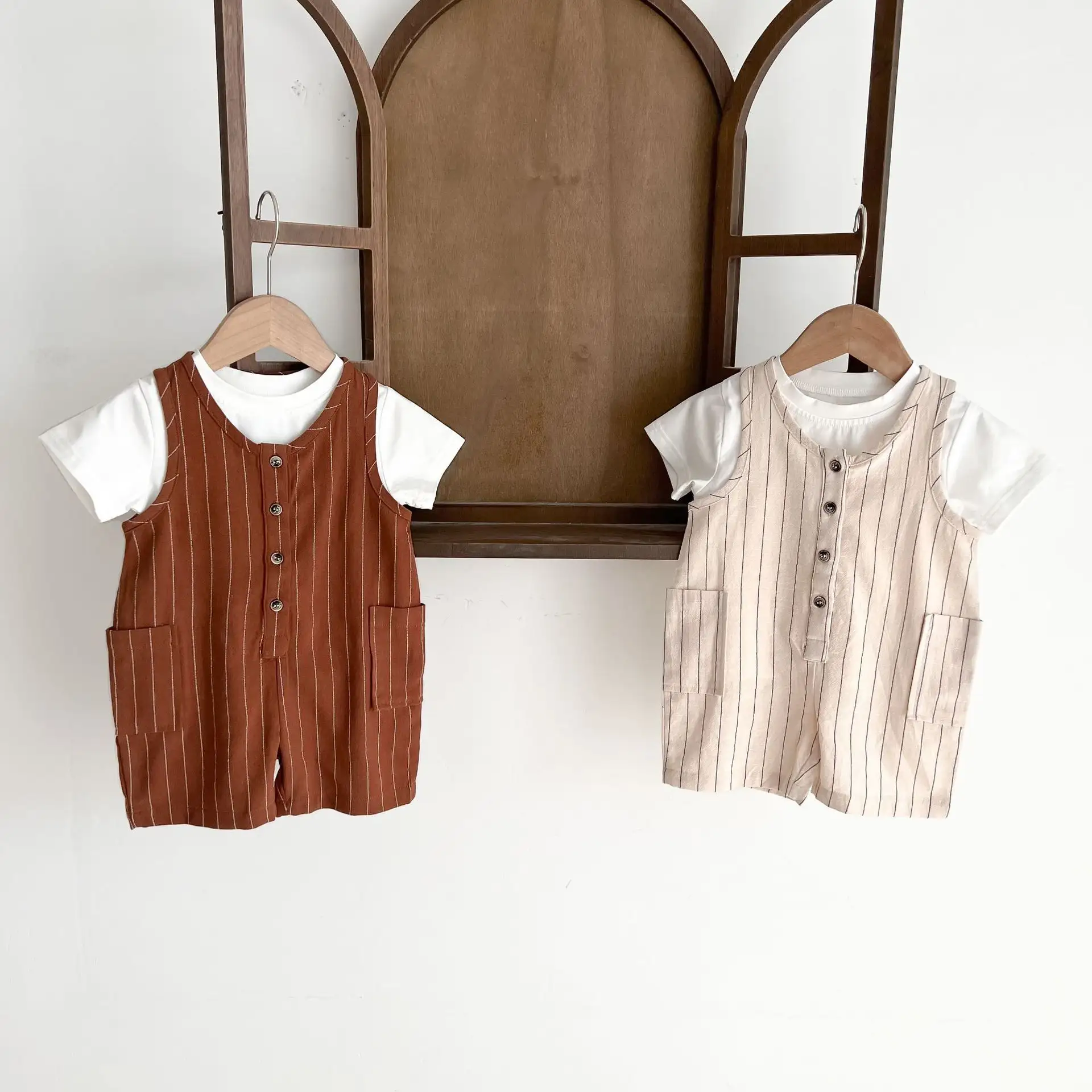 Short Sleeve Jacket Two-piece Baby Bib Suit