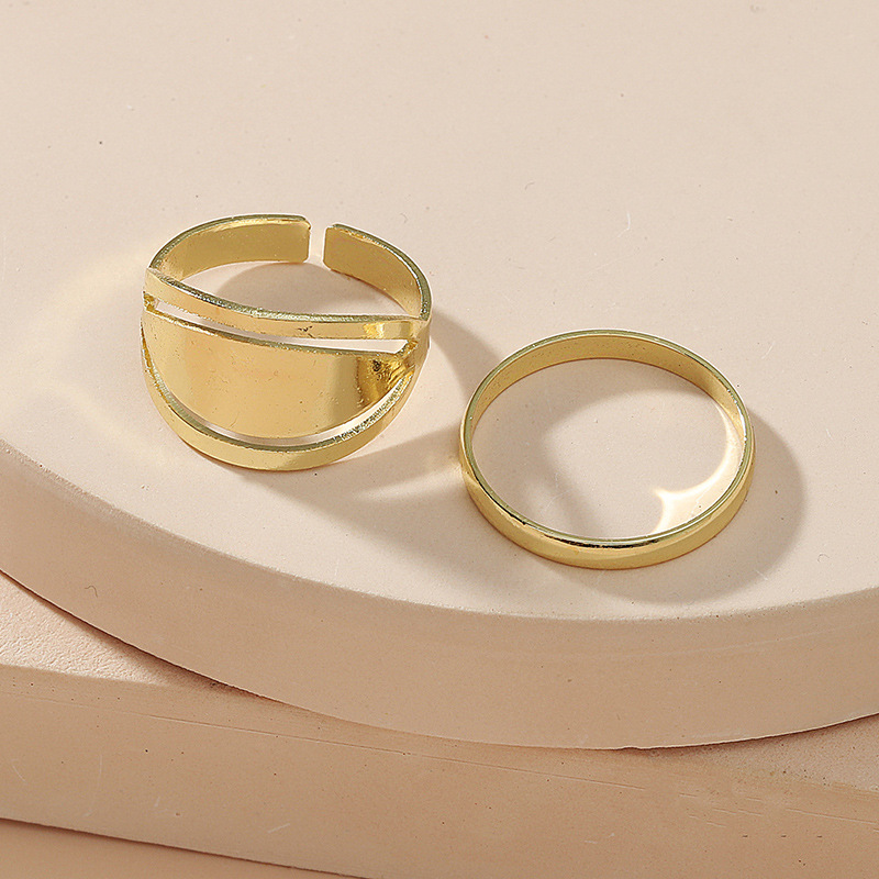 Creative Exaggerated Geometric Hollow Metal Alloy Foot Ring