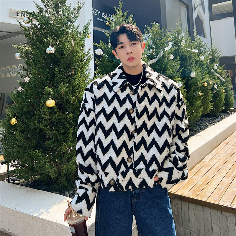 Men's Fashion Faux Lambswool Wave Striped Sweater Jacket