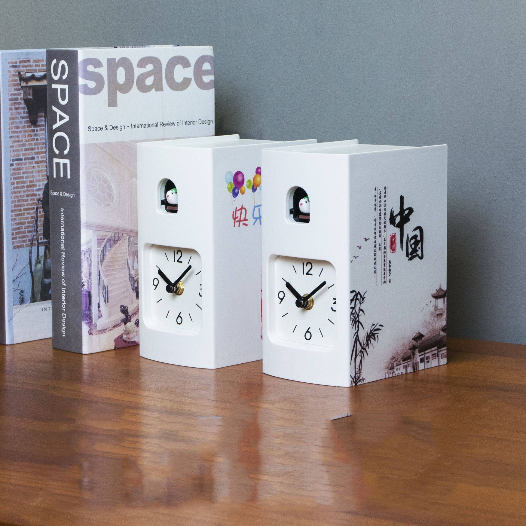 Cuckoo clock living room table clock desk clock desktop