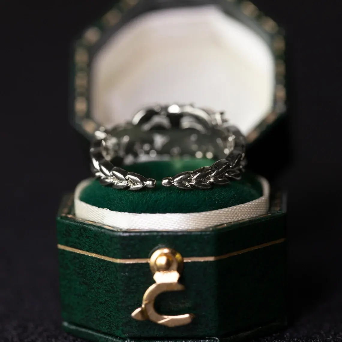 Floral Wedding Band For Women 18K 14K