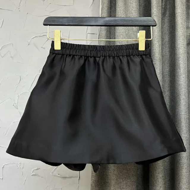 Loose Slim High Waist Suit Shorts Black - Shop at LoveMi