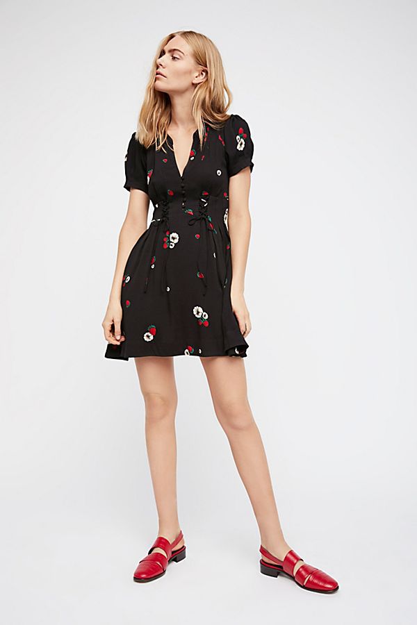 High-Waist Lace-Up Dress, picture 3 of 8
