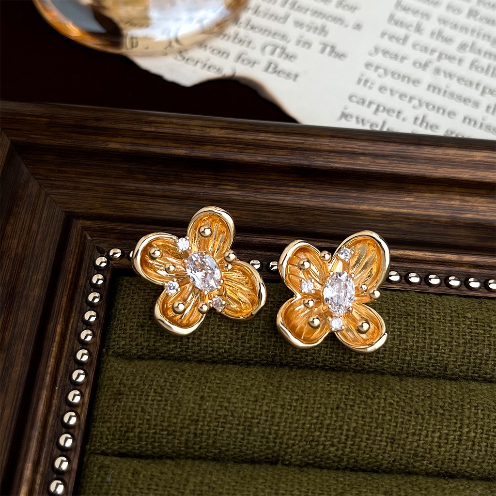 Retro Floral Zircon Earrings For Women Silver Needle Stud Earrings Vintage Luxury Fine Jewelry