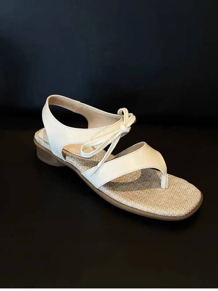 Vintage Elegant Bow Square Toe Thong Block