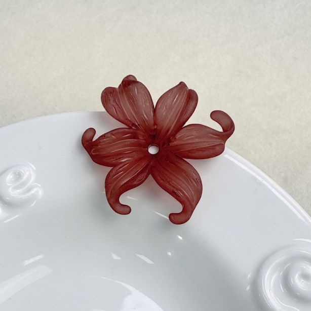Matte Acrylic Curled Petal Iris Charms, Translucent Frosted Center-Drilled Spacers For DIY Vintage Hair Sticks, Earrings & Pendant Crafts.