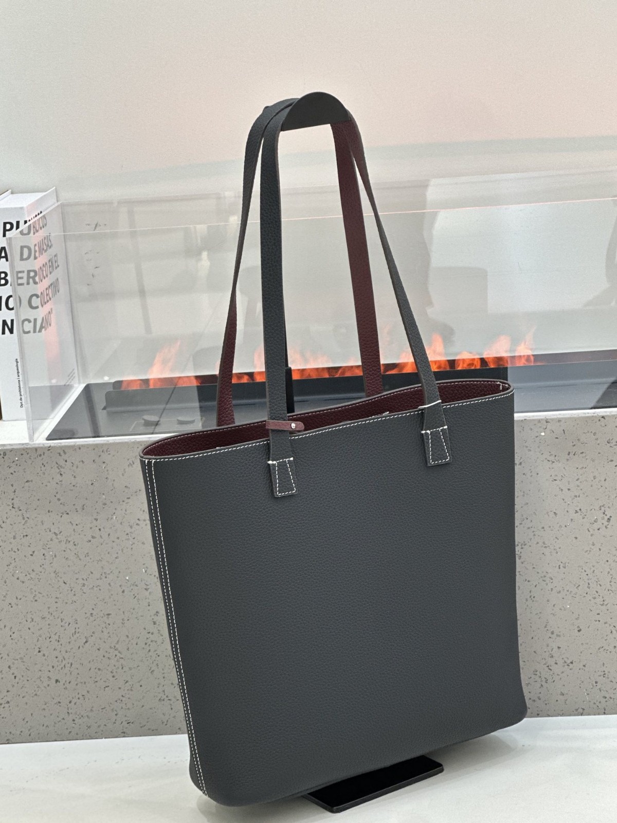 2026 New Korean Style Double-Sided Shoulder Bag TC Top Layer Cowhide Bucket Bag Large Capacity Open-Top Underarm Bag 7