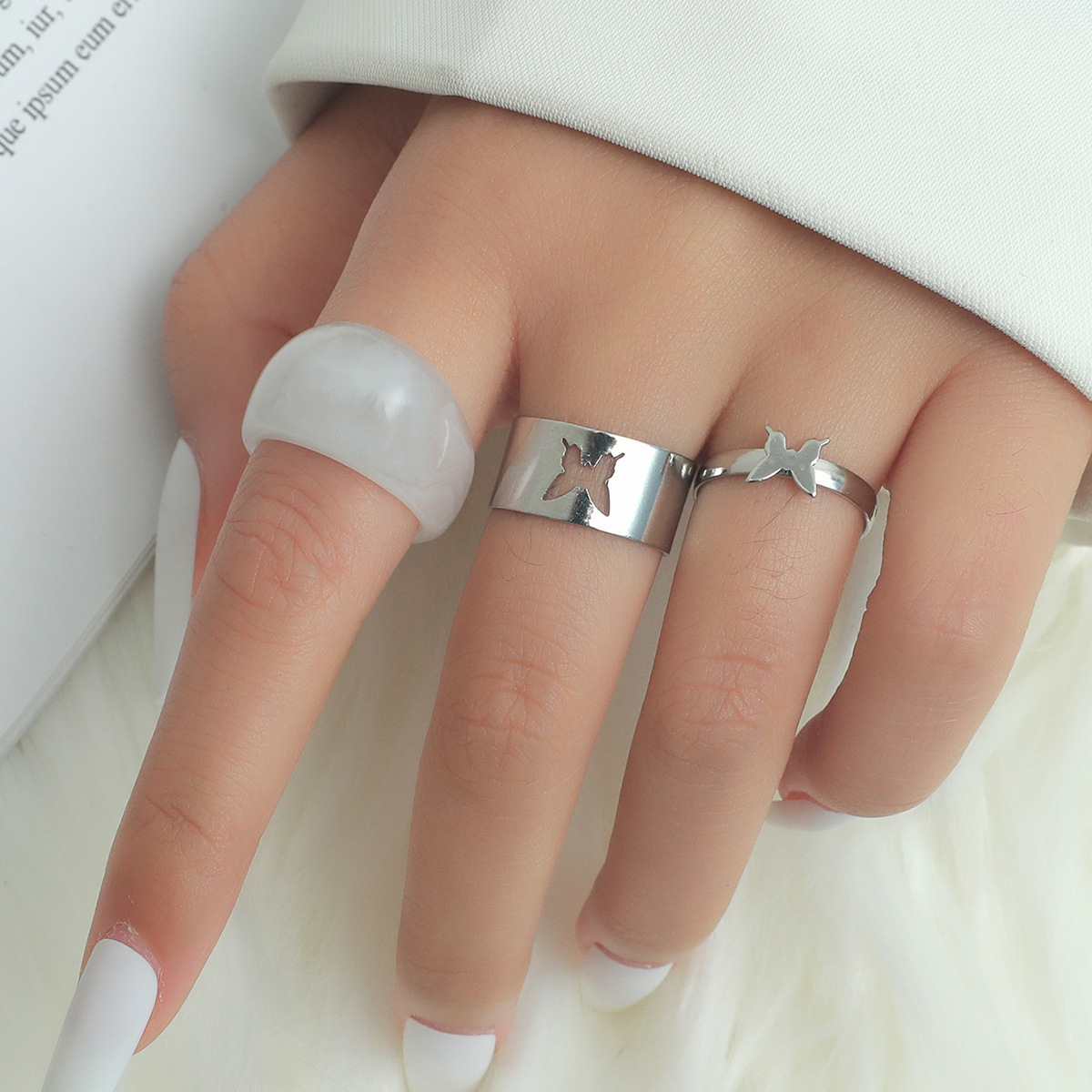 Simple Acrylic Butterfly Hollow Couple Rings 3 Pack Joints