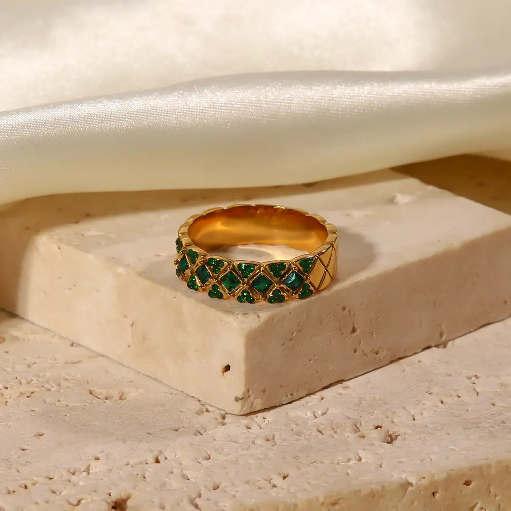 White And Green Diamond Ring