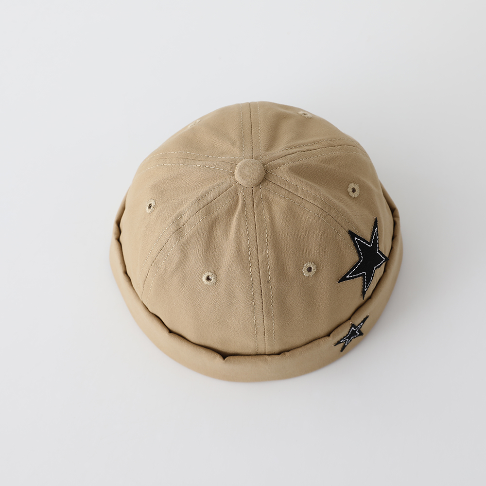 Children's Solid-color Five-pointed Star Applique Adjustable Trendy Hip-hop Style Landlord Hat Suitable For Shopping, Traveling And Street Use