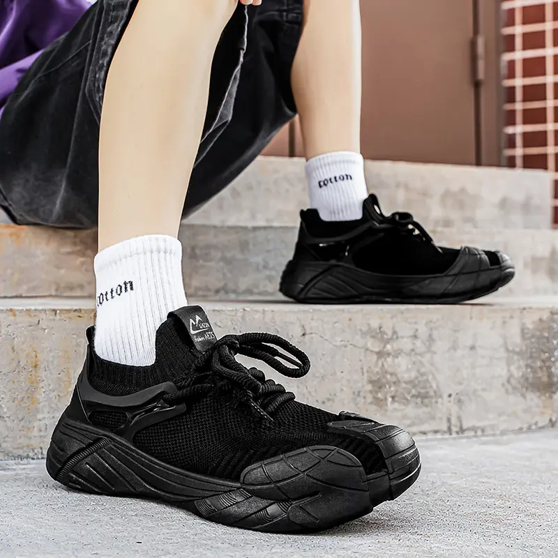 2026 New Summer Fly Knit Mesh Breathable Korean Style Skate Shoes, Casual Running Sneakers For Students